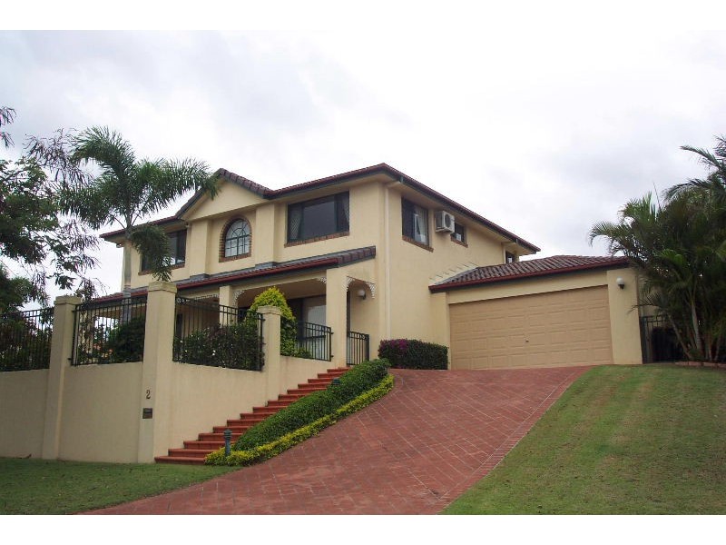 2 Forest Place, Carindale QLD 4152