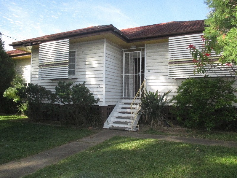 76 Dickenson Street, Carina QLD 4152