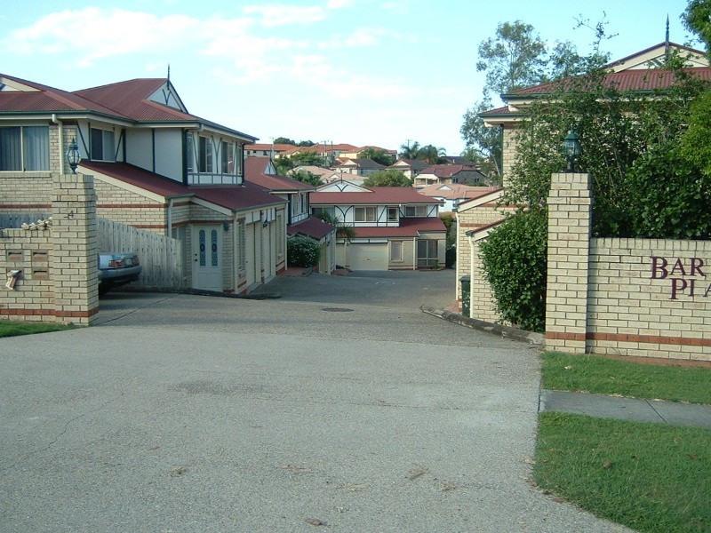 6/24 Hill Crescent, Carina Heights QLD 4152