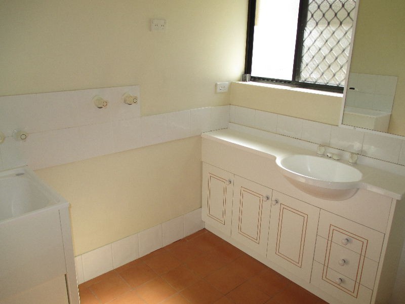 4/41 Robinson Street, Coorparoo QLD 4151