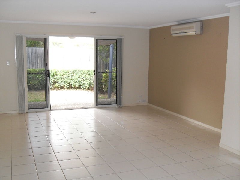 2 Merle Court, Birkdale QLD 4159