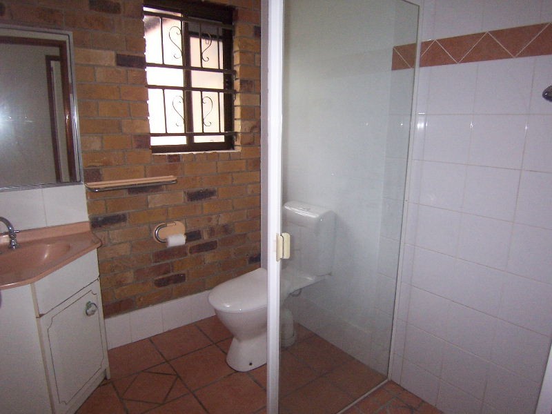 12 Lindisfarne Street, Carindale QLD 4152