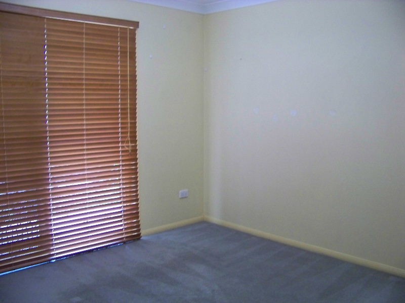 3 Ashbourne Close, Carindale QLD 4152