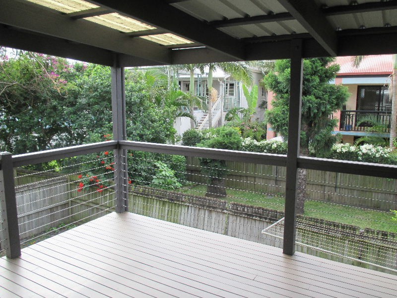 4/19 Lindsay Street, Hawthorne QLD 4171