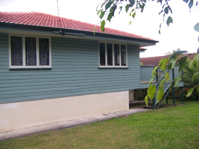 31 Beverley Street, Morningside QLD 4170