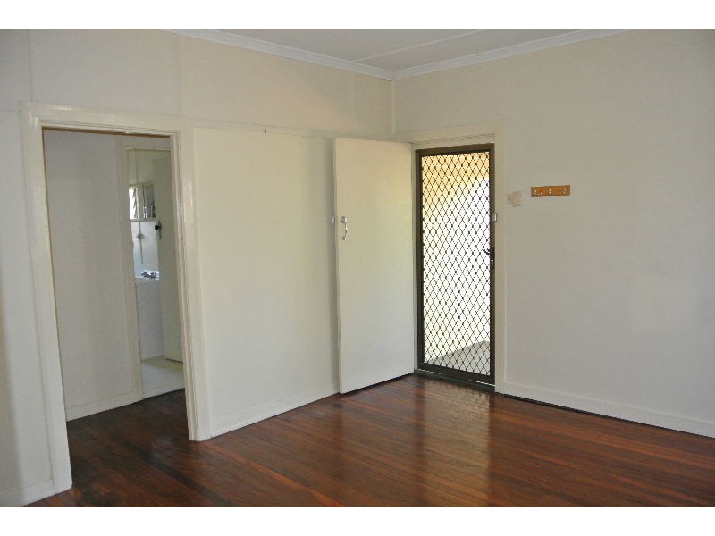 27 Palgrave Street, Tingalpa QLD 4173