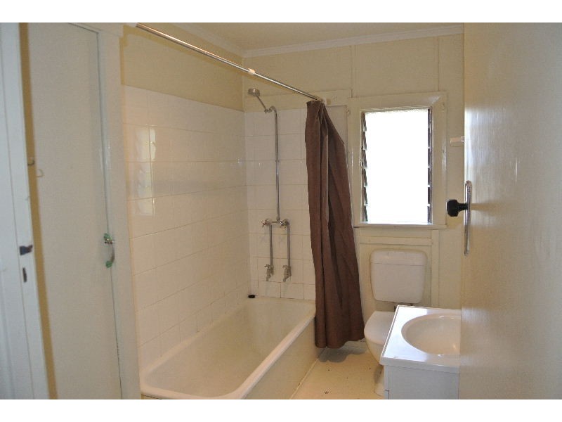 27 Palgrave Street, Tingalpa QLD 4173