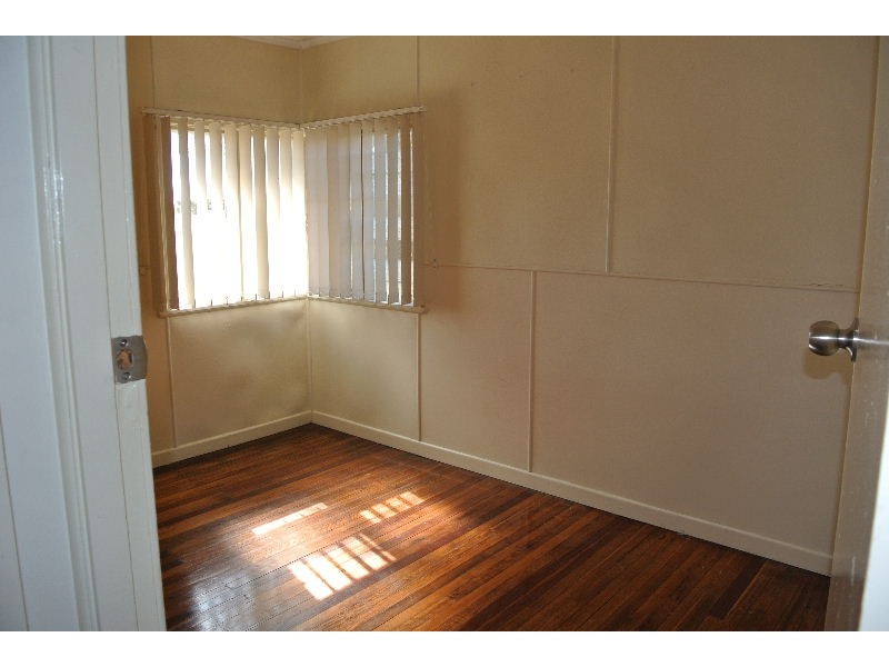 27 Palgrave Street, Tingalpa QLD 4173