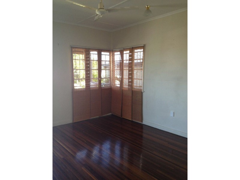 246 Winstanley Street, Carina Heights QLD 4152