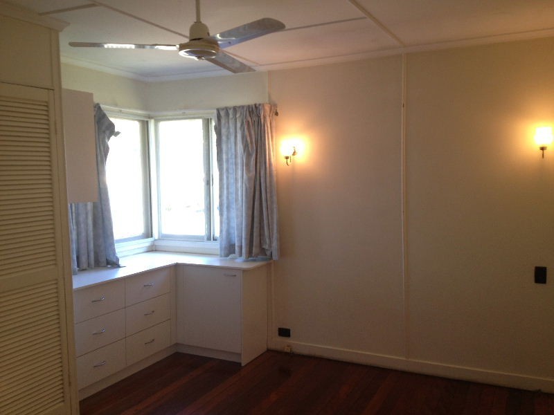 8 Dowrie Street, Upper Mount Gravatt QLD 4122