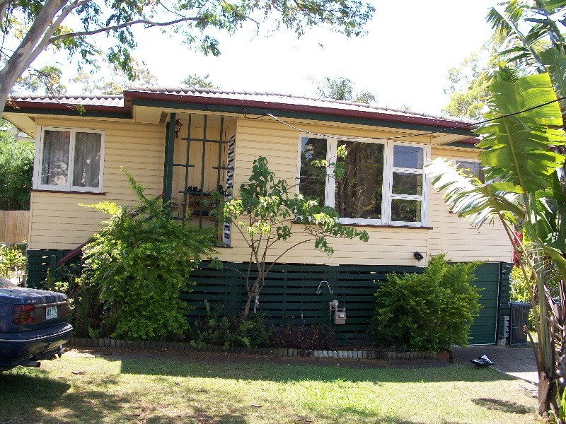 8 Dowrie Street, Upper Mount Gravatt QLD 4122