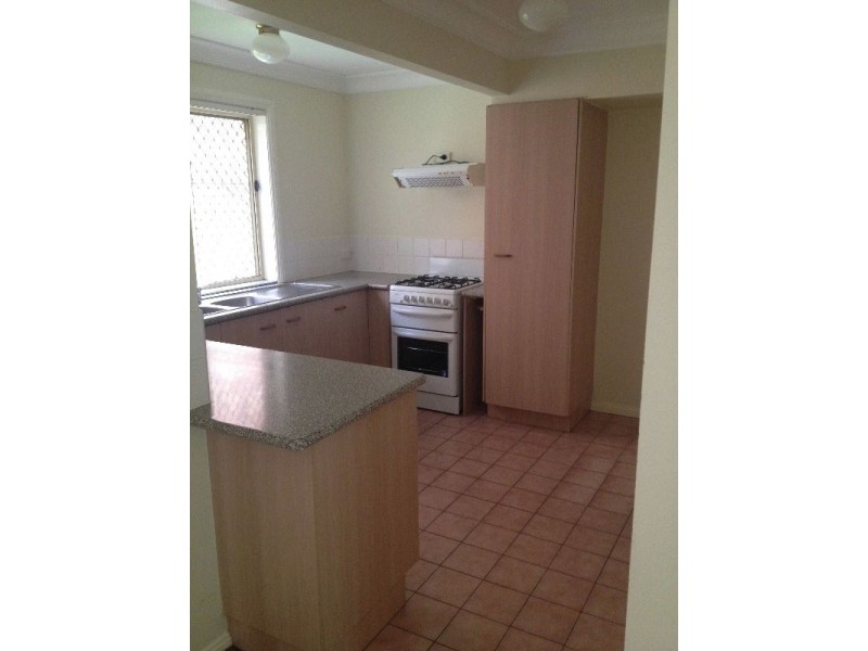 2/76 Clarendon Street, East Brisbane QLD 4169