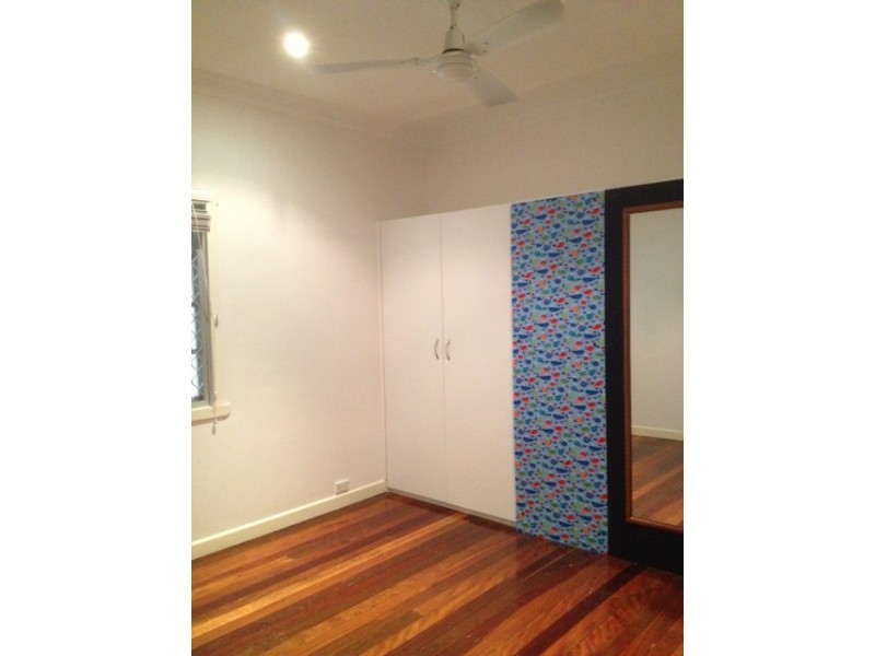 24 Sterculia Avenue, Holland Park West QLD 4121