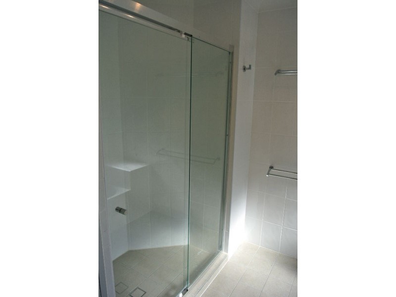 32 Amersham Crescent, Carindale QLD 4152