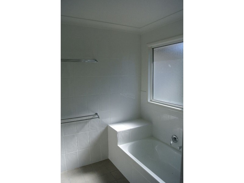 32 Amersham Crescent, Carindale QLD 4152