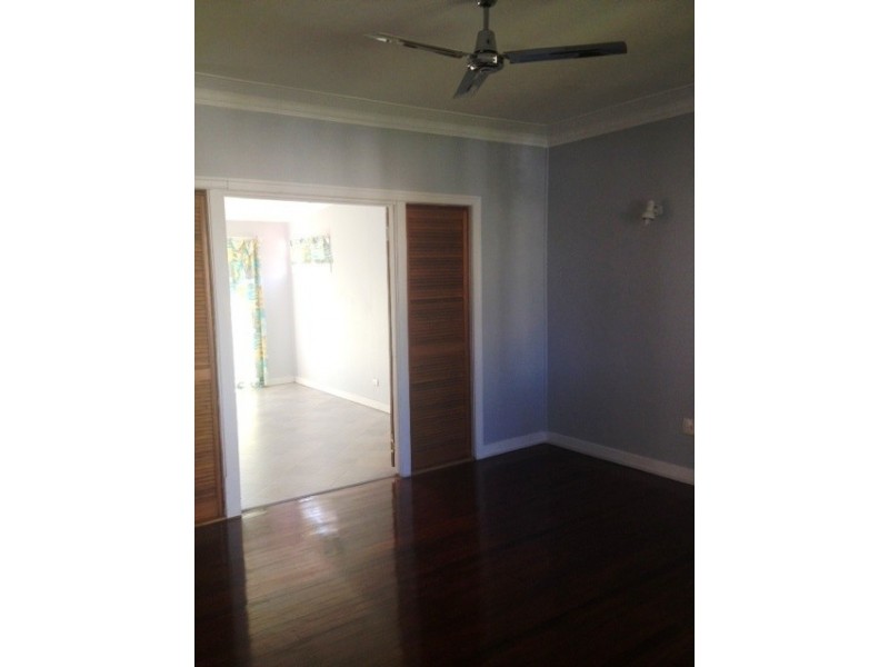 56 Lindwall Street, Upper Mount Gravatt QLD 4122