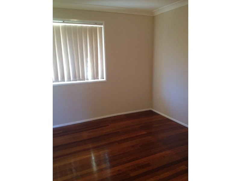 4/12 Robbies Avenue, Carina QLD 4152