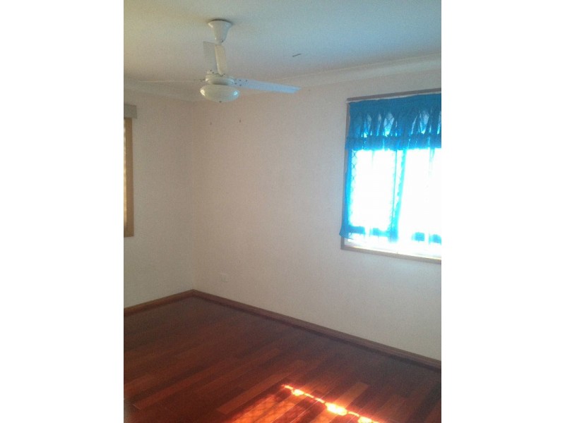 195 Scrub Road, Carindale QLD 4152