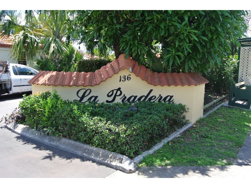 8/136 Meadowlands Road, Carina QLD 4152