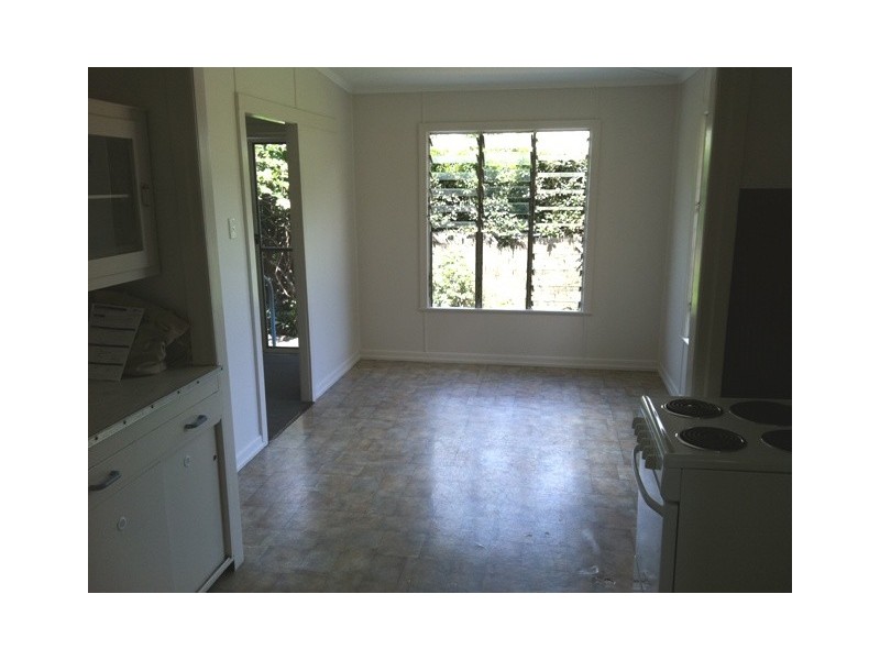 18 Blackwood Road, Manly West QLD 4179