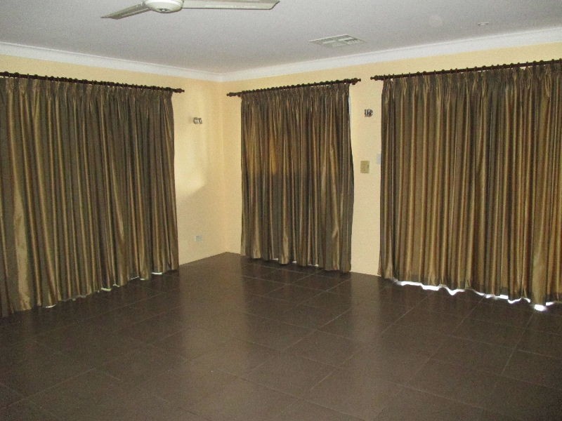 10 Ramsden Street, Carina QLD 4152