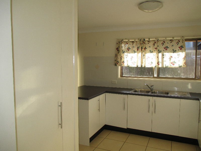 22 Lindisfarne Street, Carindale QLD 4152