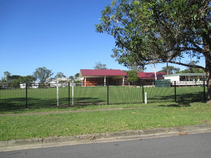 15 Richard Street, Lota QLD 4179