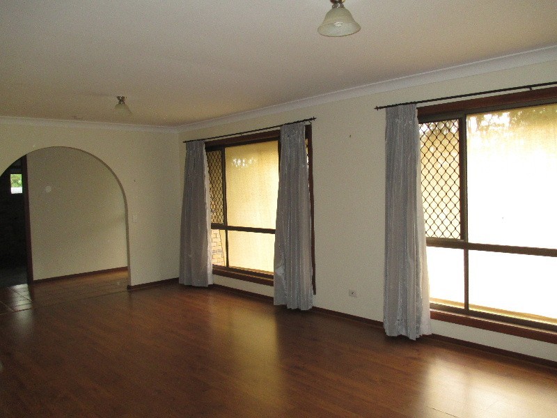 27 Boynedale Street, Carindale QLD 4152