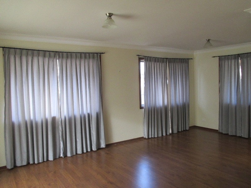 27 Boynedale Street, Carindale QLD 4152