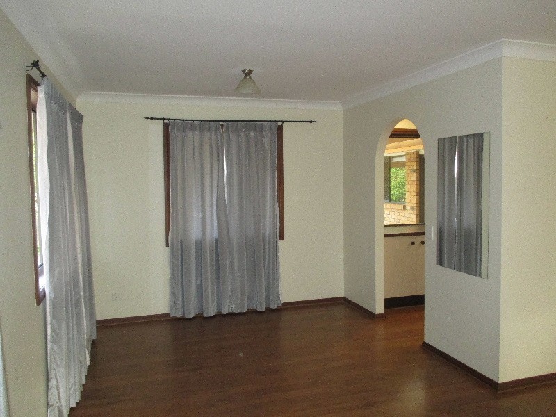 27 Boynedale Street, Carindale QLD 4152