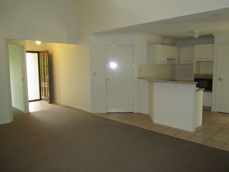 4/120 Foxton Street, Morningside QLD 4170