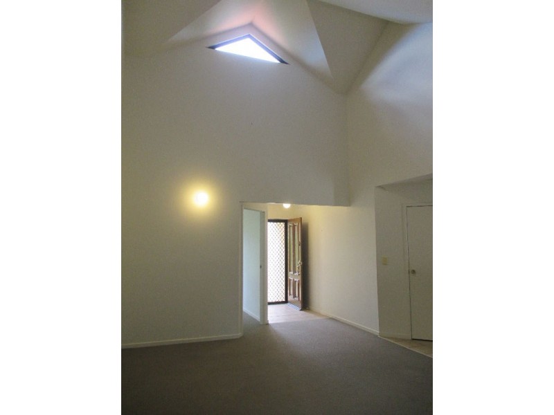 4/120 Foxton Street, Morningside QLD 4170