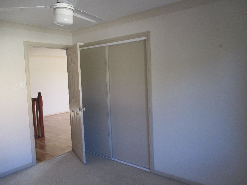 2 Forest Place, Carindale QLD 4152