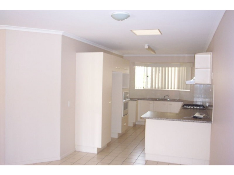 3/100 Meadowlands Road, Carina QLD 4152