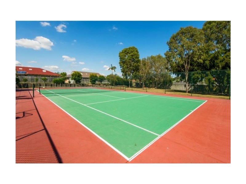 3/100 Meadowlands Road, Carina QLD 4152