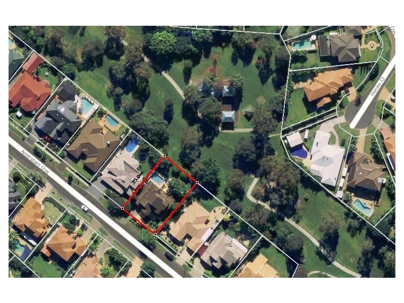 32 Amersham Crescent, Carindale QLD 4152