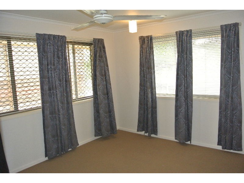 6 Edred Street, Carindale QLD 4152