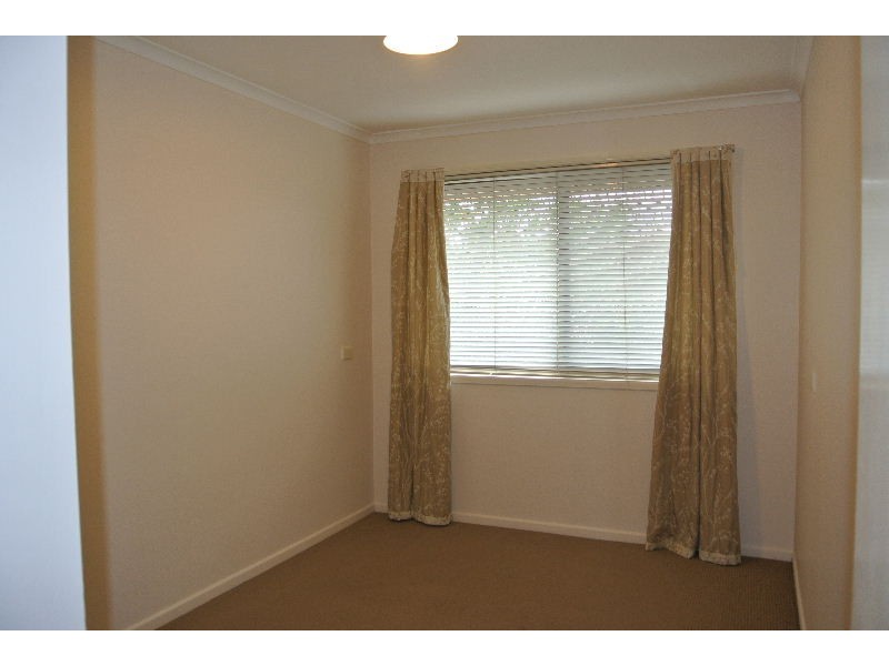 6 Edred Street, Carindale QLD 4152