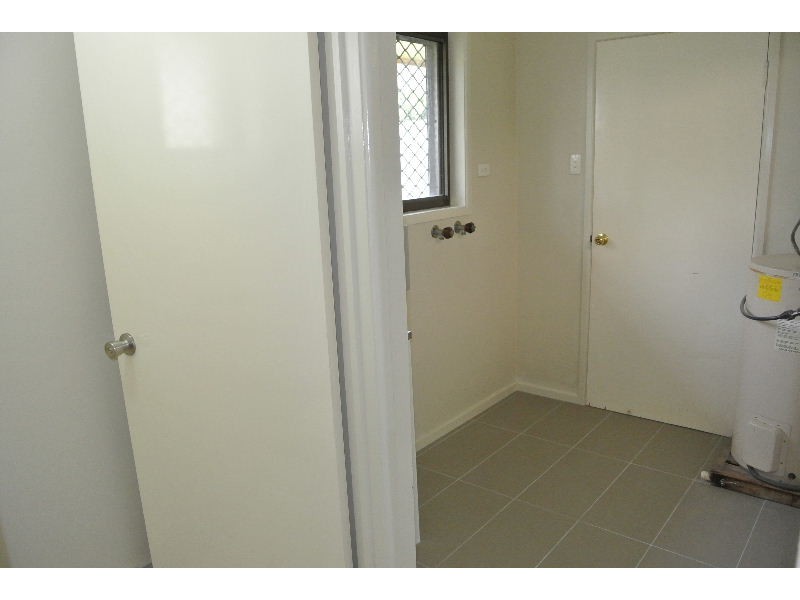6 Edred Street, Carindale QLD 4152