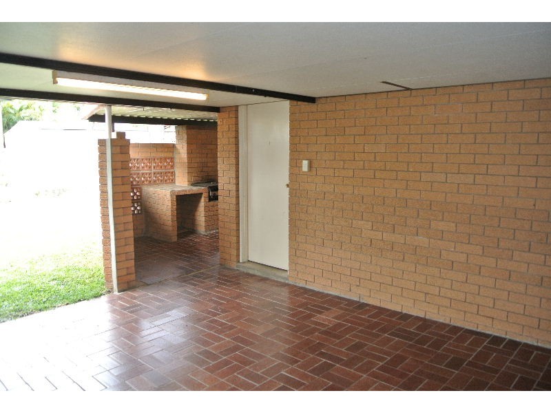 6 Edred Street, Carindale QLD 4152