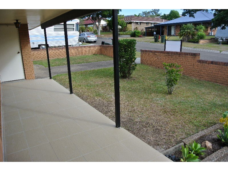 6 Edred Street, Carindale QLD 4152