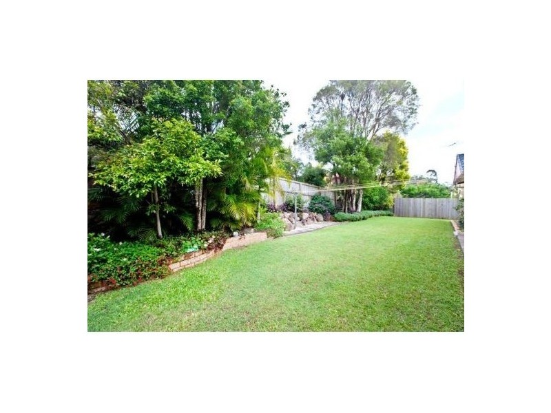 82 Crewe Street, Upper Mount Gravatt QLD 4122
