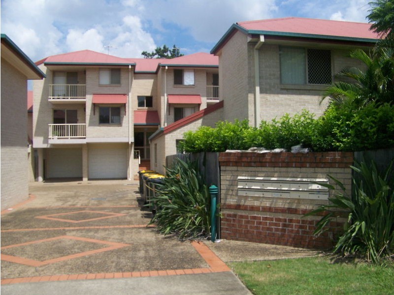 2/81 Grosvenor Street, Morningside QLD 4170