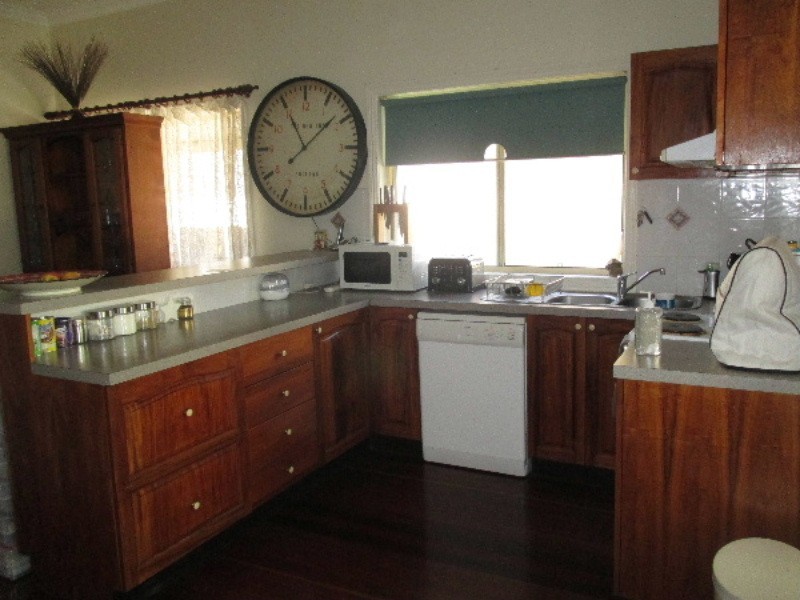 35 Wyena Street, Camp Hill QLD 4152