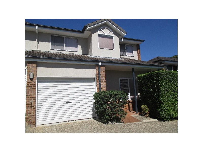 2/35 Daniells Street, Carina QLD 4152