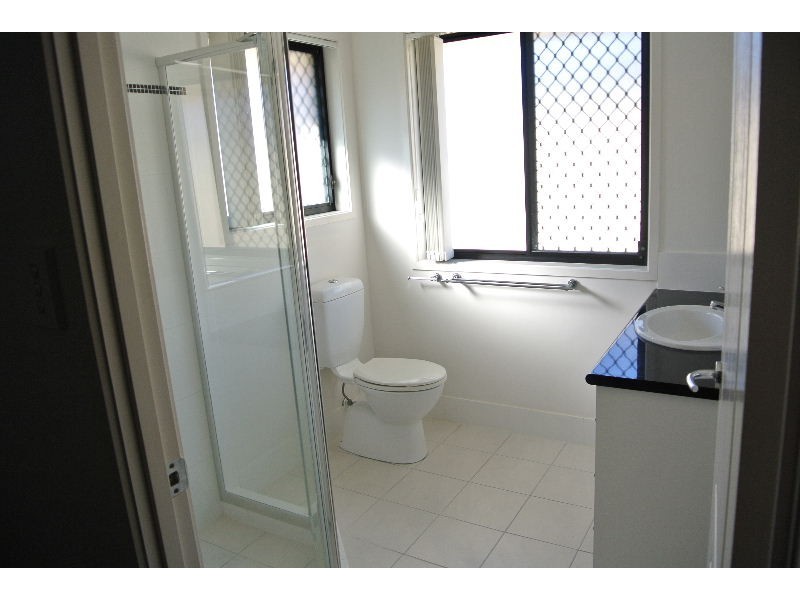 3 Venn Court, Wynnum West QLD 4178