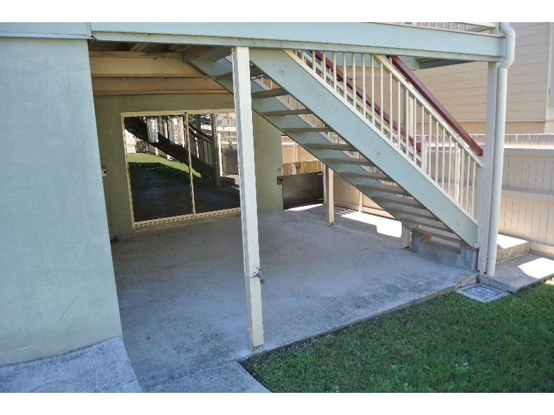 35 Wyena Street, Camp Hill QLD 4152