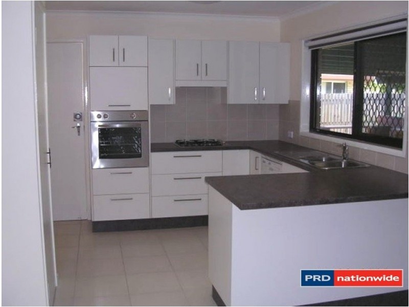 105 Bridgnorth Street, Carindale QLD 4152