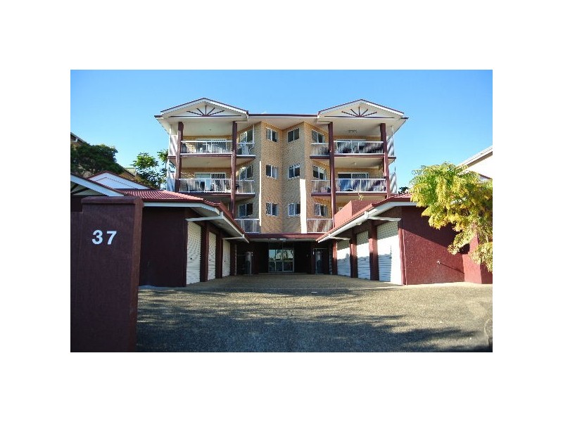 6/37 Ninth Avenue, Coorparoo QLD 4151