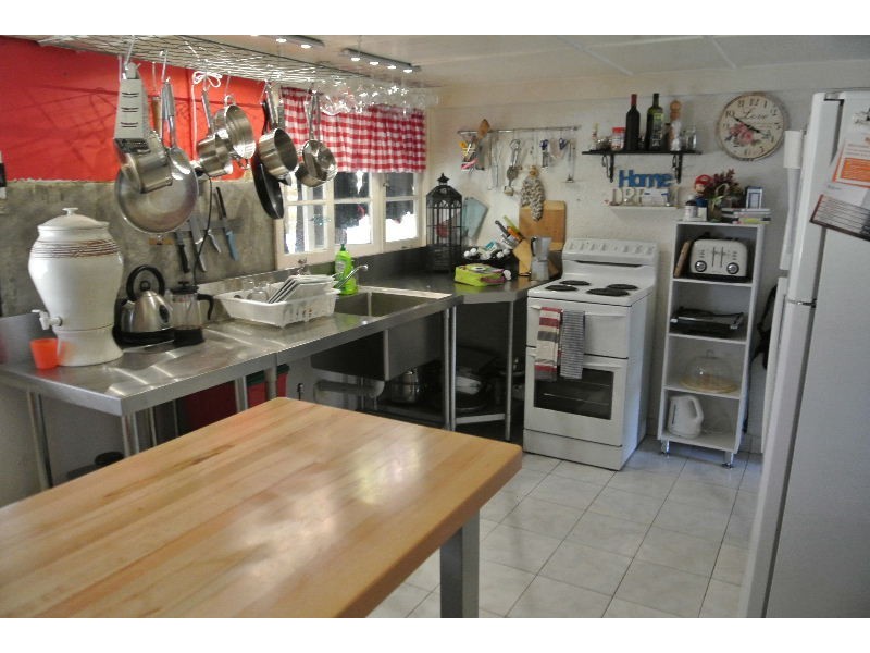 39 Zahel Street, Carina QLD 4152